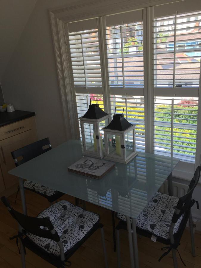 Strandview Beach Apartment Баликасъл Екстериор снимка